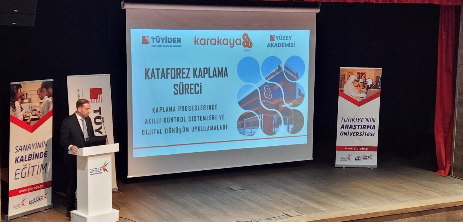 Ar-Ge ve BT Yöneticimiz Fatih Karakaya, “Kaplama Proseslerinde Akıllı Kontrol Sistemleri ve Dijital Dönüşüm Uygulamaları” başlıklı sunumuyla sektöre yönelik önemli değerlendirmelerde bulundu.